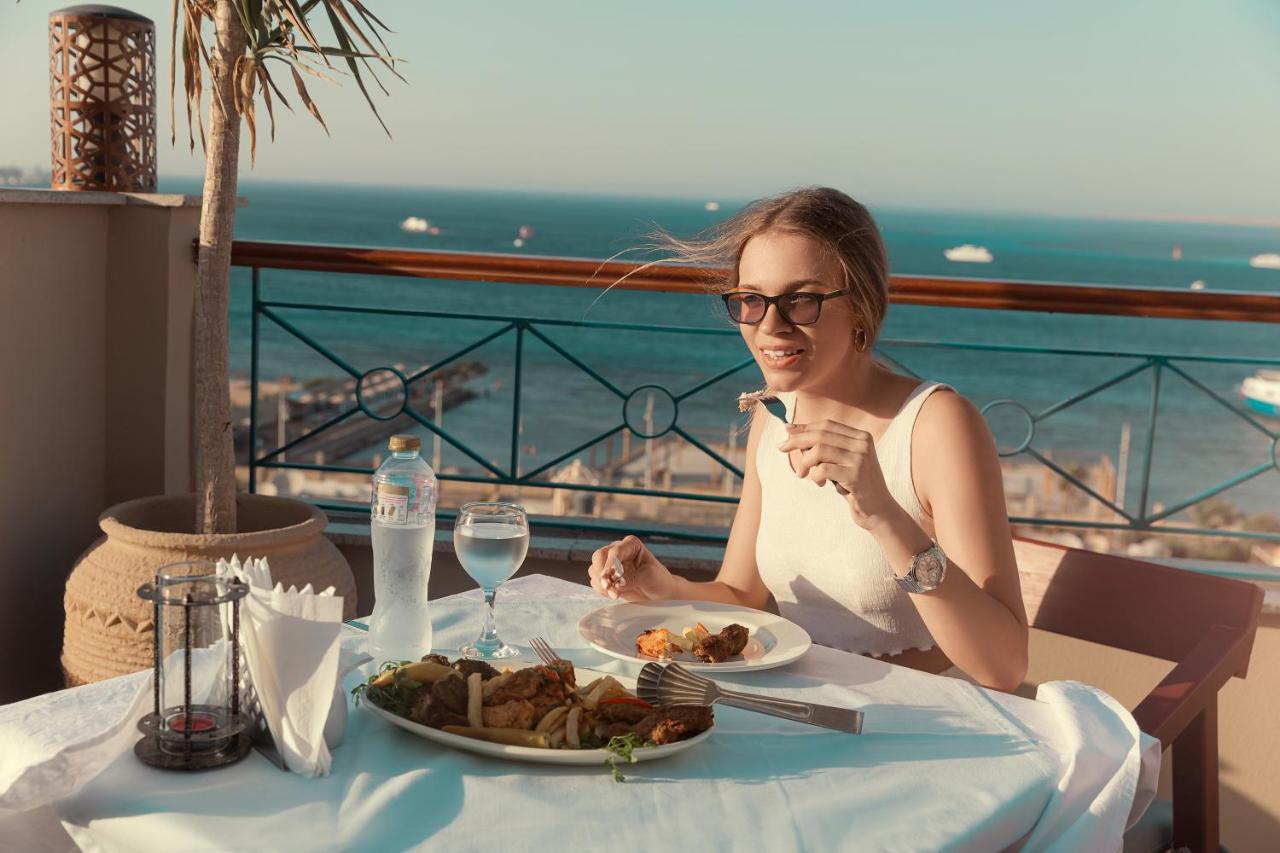 Swiss Wellness Dive Отель *